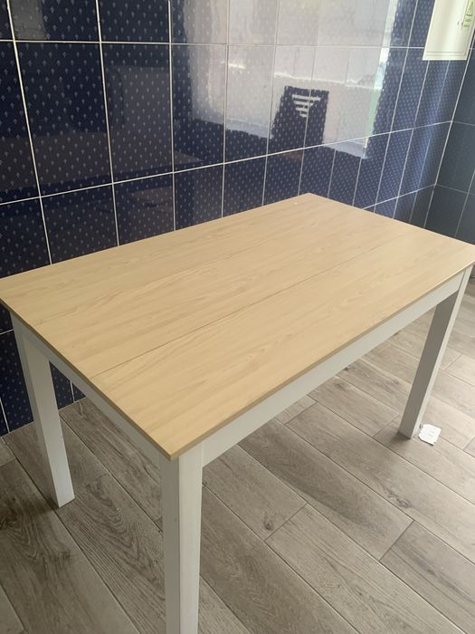 Mesa madeira clara