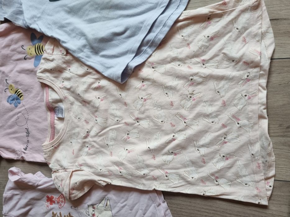 Koszulki rozm 110-116 (4szt)