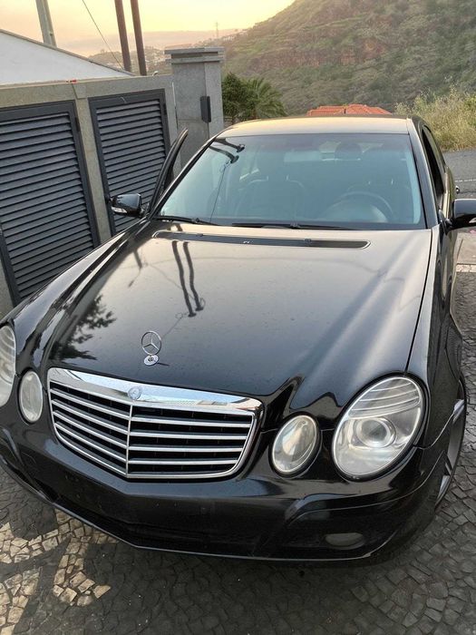 Mercedes-Benz E 220