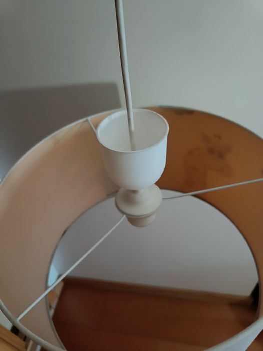 Candeeiro de teto de criança pintado à mão