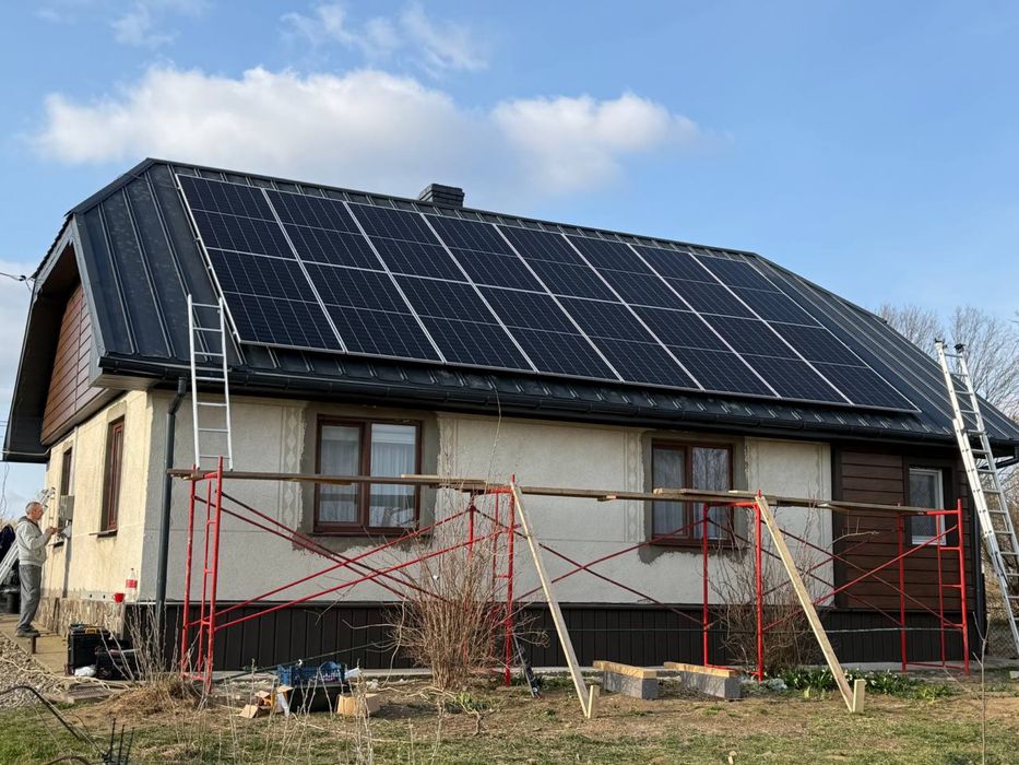 Сонячні панелі сес інвертор акумулятор електрик монтаж підключення