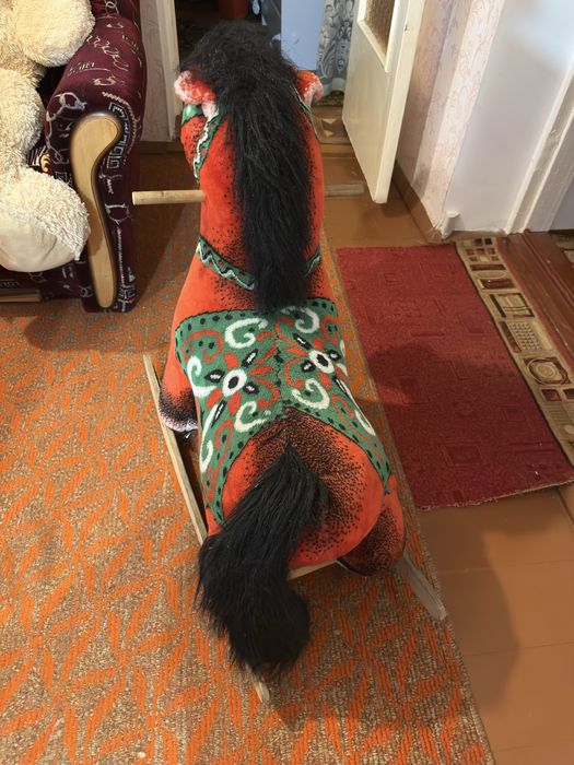 Коник гойдалка.