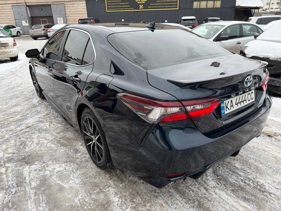 Аренда авто Toyota Camry