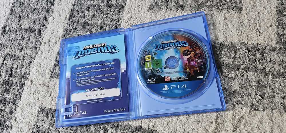 Minecraft legends ps4