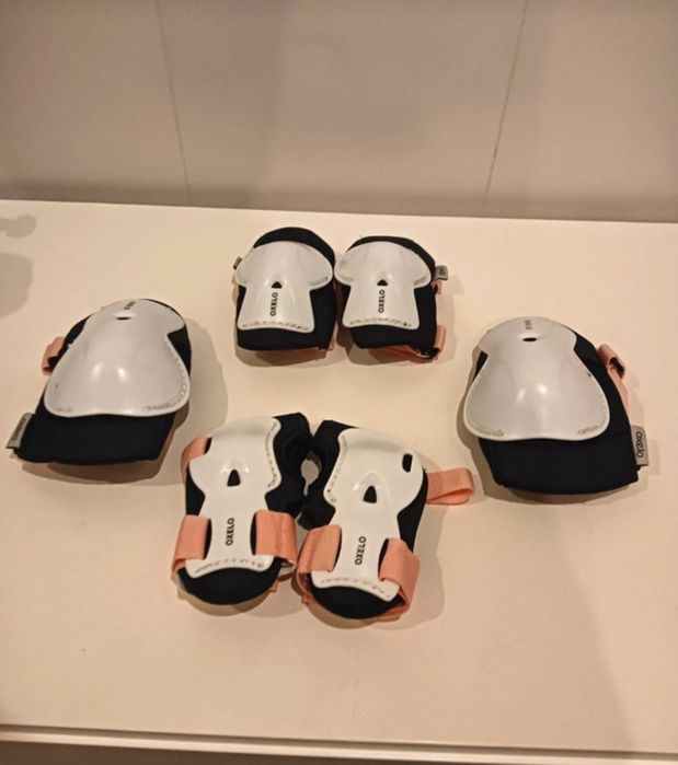 Patins brancos com proteções