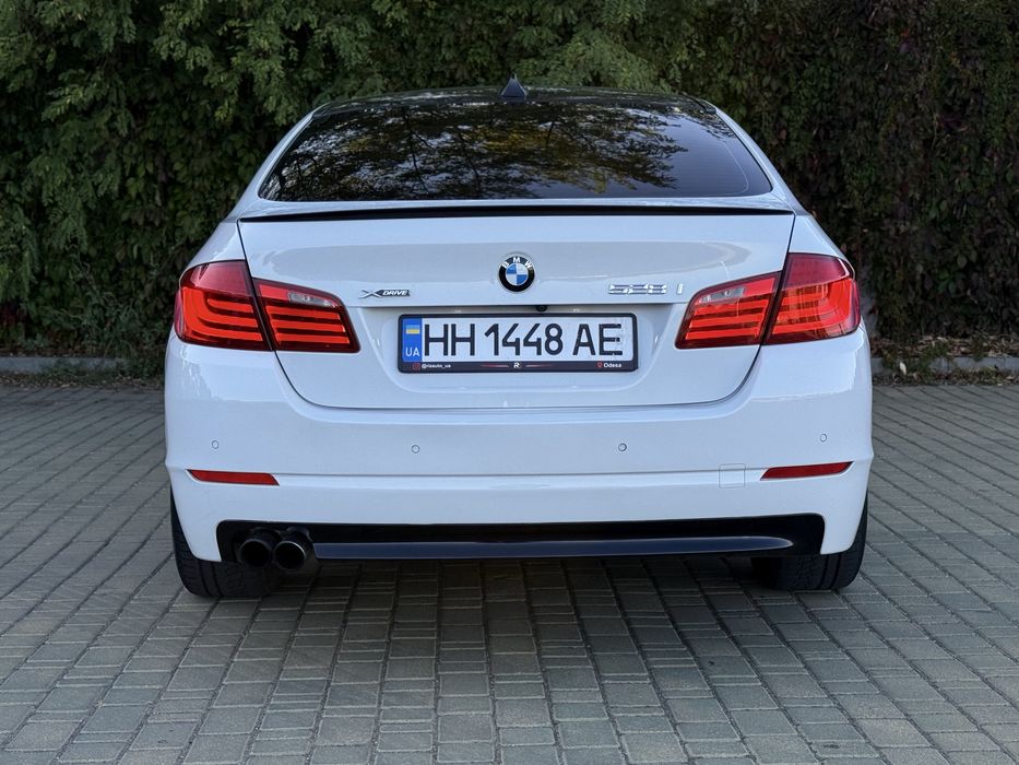 BMW 528i xDrive M Package