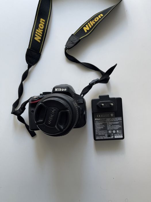 Máquin fotografica Nikon