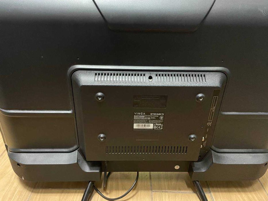 Телевізор Vinga L32HD25B