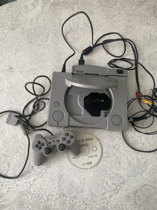 PLAYSTATION 1  в хорошем состоянии sony