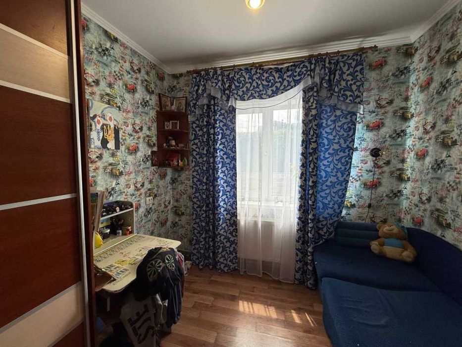 Продаж будинку 104м2 на 12 сотках, вул. Яблунська