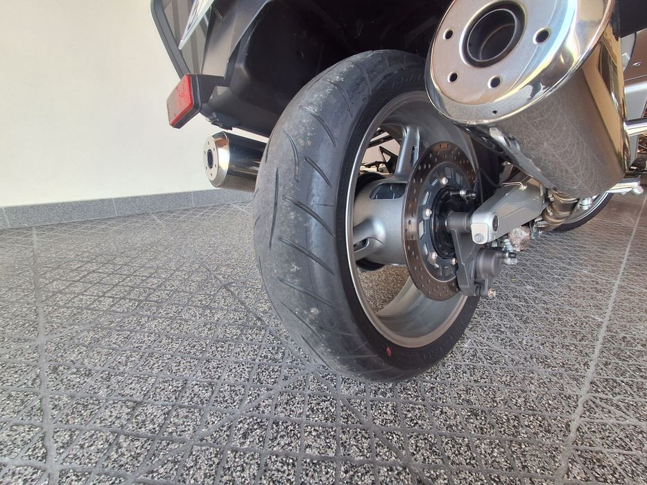 YAMAHA FJR 1300 - 2012