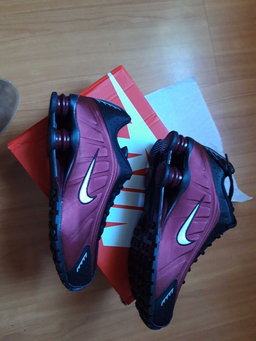 Tenis Nike Shox R4 Bordeaux/Pretos 41 ( VINTAGE/UNICOS) Novos