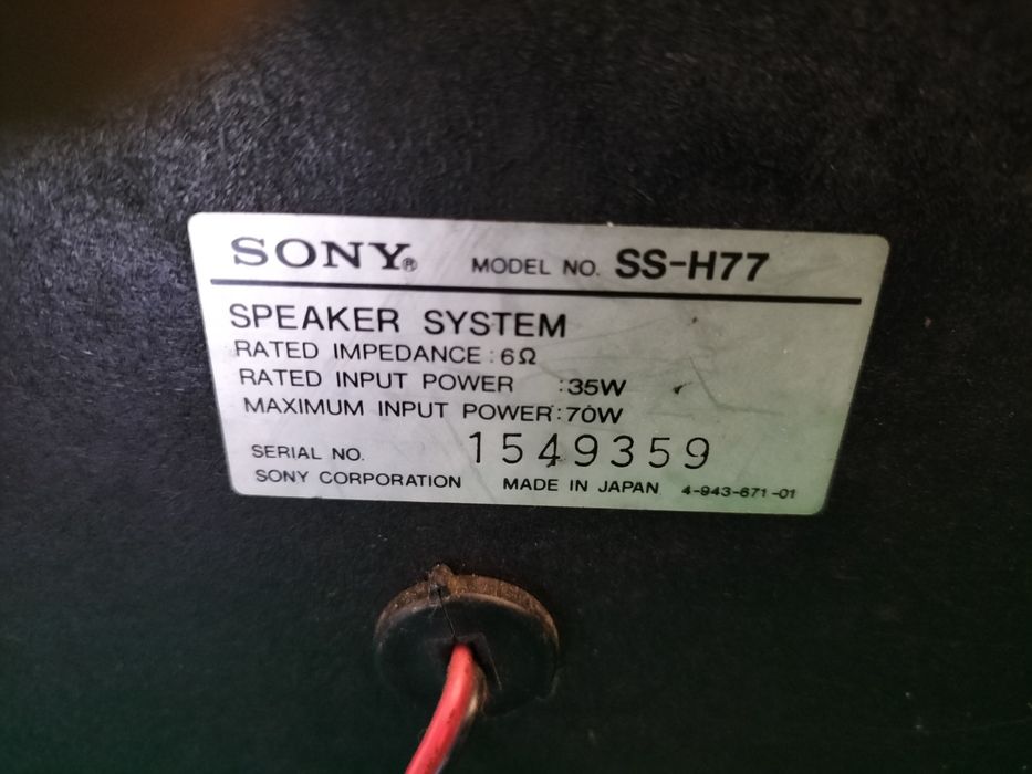 Aparelhagem Sharp com colunas Sony