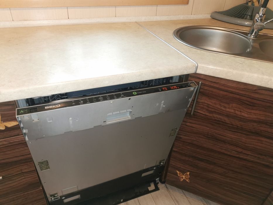 Zmywarka, piekarnik, płyta grzewcza