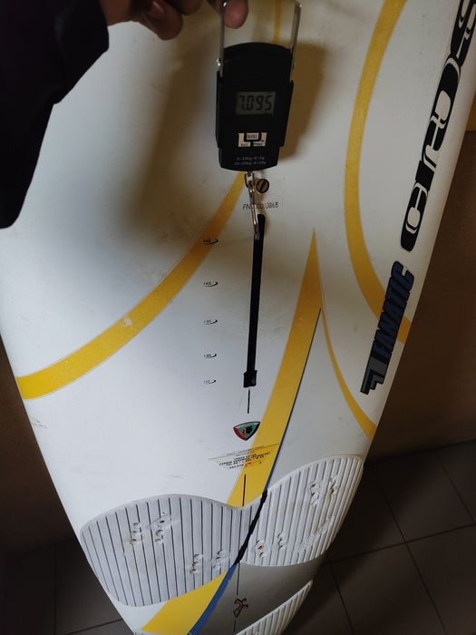 Deska dla windsurfingu 99 l