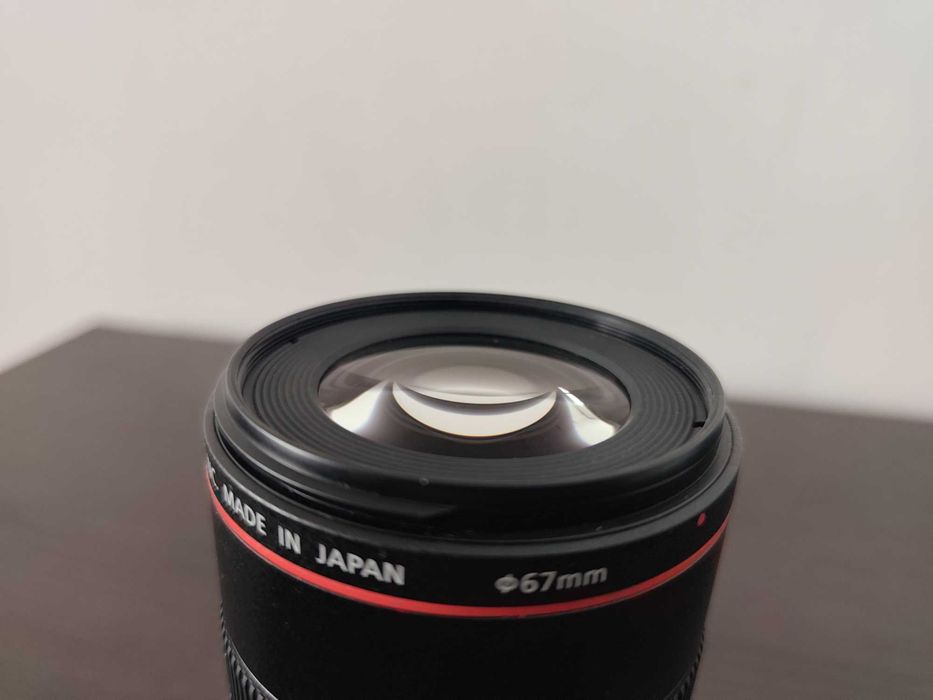Canon 100mm f/2.8 L Macro IS USM filtr gratis