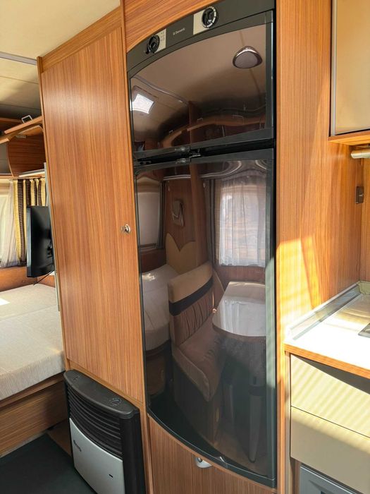 Caravana Burstner Averso 500 TK - Fifty