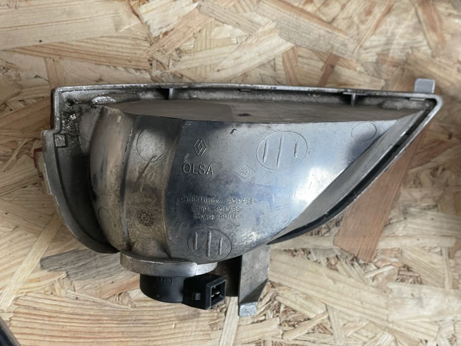 Фонарь Renault Zoe задній ліхтар Рено Зое протитуманна фара 2013-2024