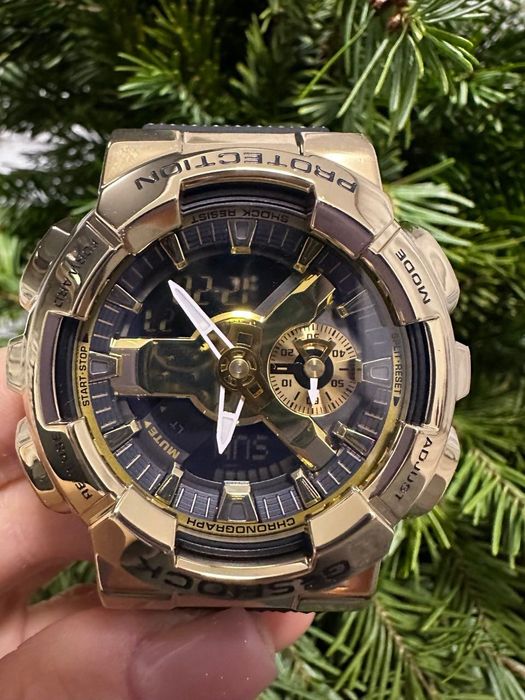 Часы CASIO G-Shock GM-110G-1A9ER