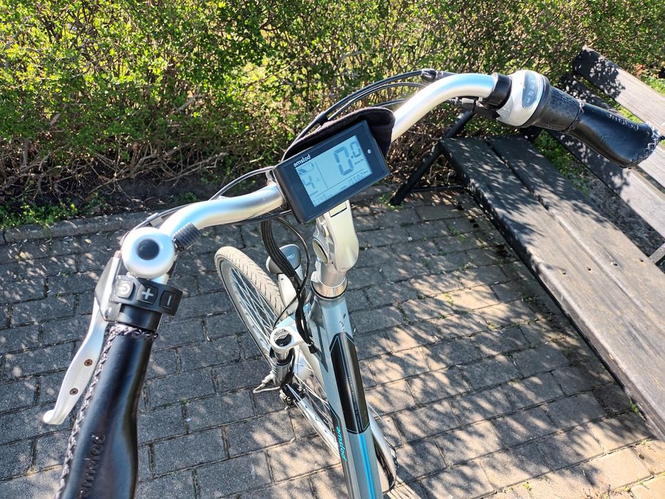 Rower elektryczny holenderski damski