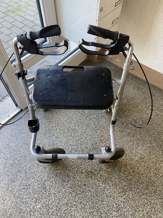 Ходунки роллатор