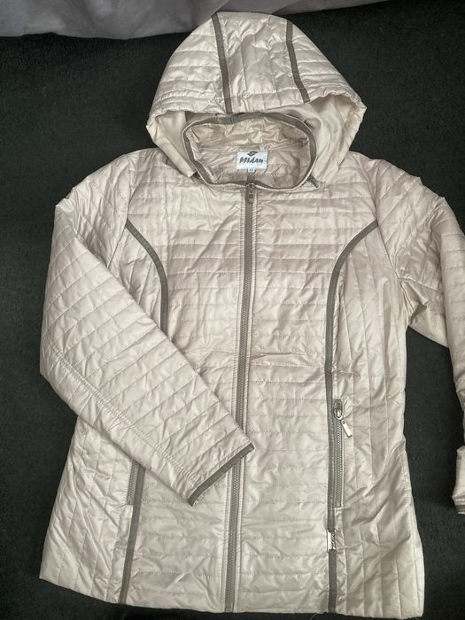 Kurtka , żakiet, spodnie, bluzka, sweterek . Paka ubran.