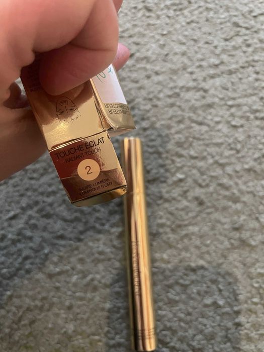 YSL Touche Eclat Korektor rozświetlający 2 Ivory 2,5ml 0812