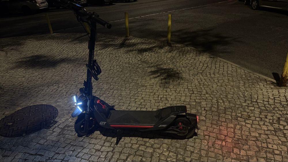 ZT3 Pro   desbloqueada.