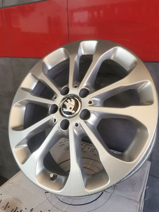 Felgi 17" 5x112 Skoda Octavia Karoq VW Golf VII VIII Passat