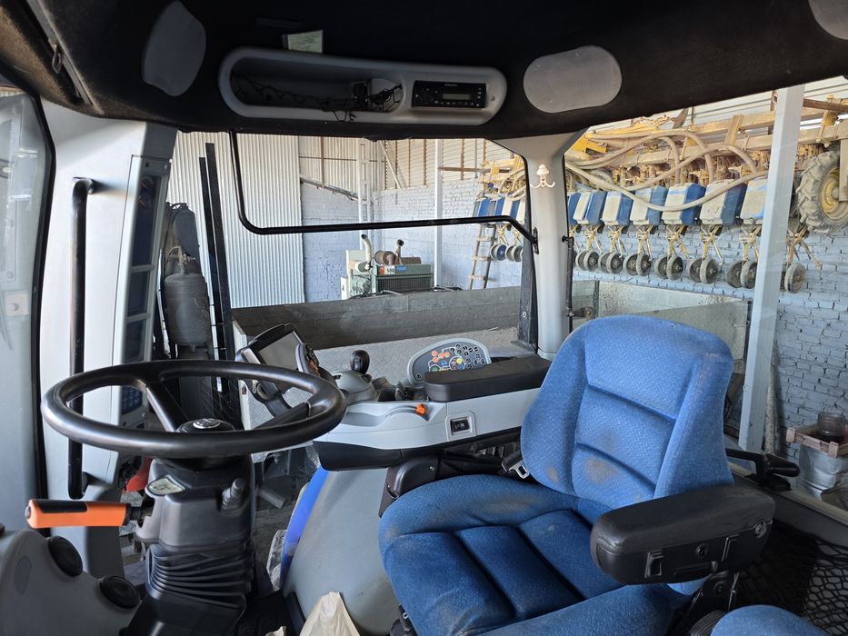 Прожам трактор New Holland t8 390