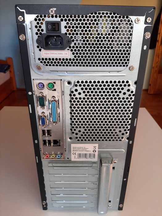 Komputer stacjonarny Intel i3 3.3GHz, Dual-Core Asus P8H61-M LX Rev3.0