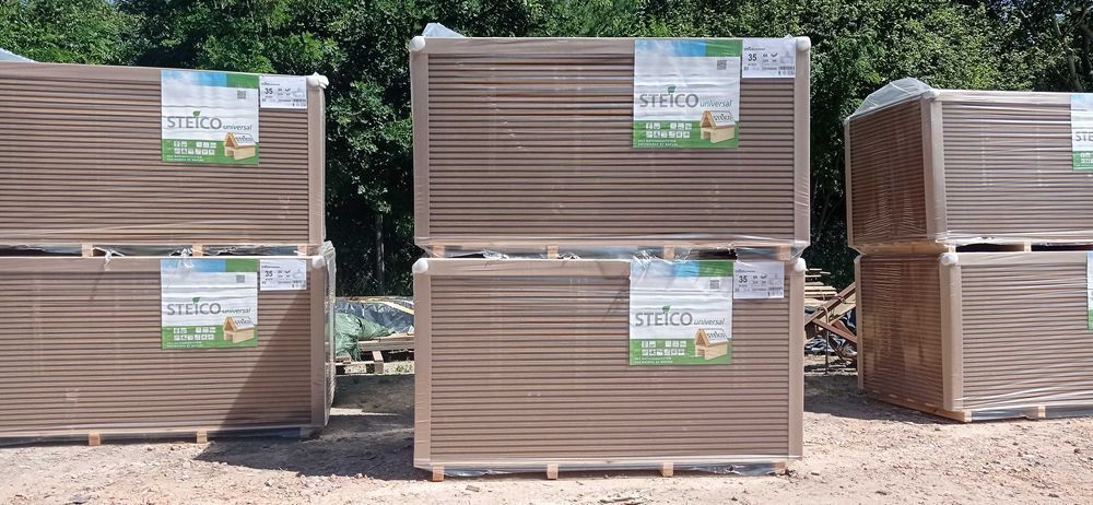 STEICO Universal – płyty termoizolacyjne dachowe i ścienne