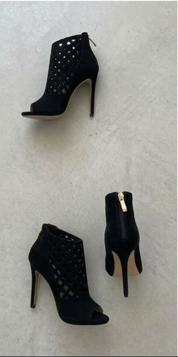 Продам босоніжки