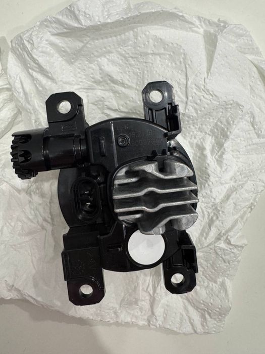 Протитуманна фара valeo 90092347 led peugeot alfa romeo, maserat