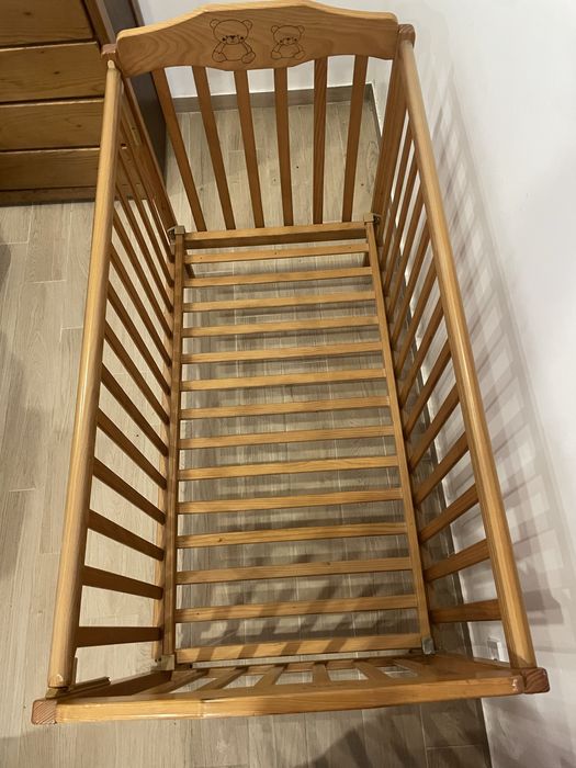 berço para bebe com lateral ajustavel