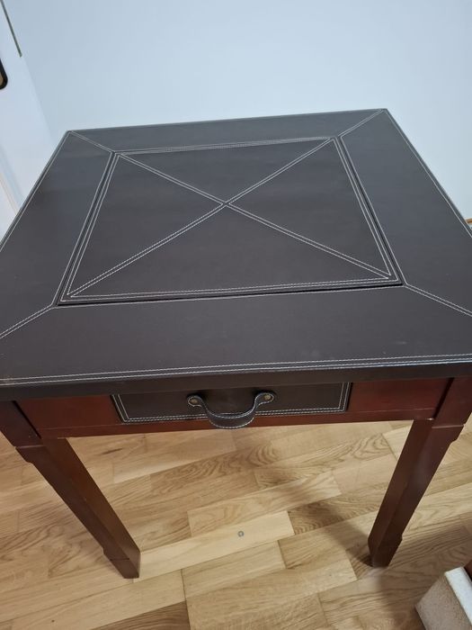 Mesa de Jogo 3-em-1 Premium (Xadrez, Damas e Gamão) – Impecável