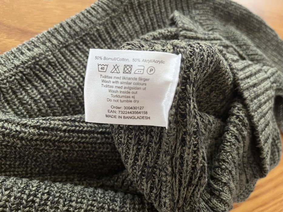 Używany zielony sweter 98/104