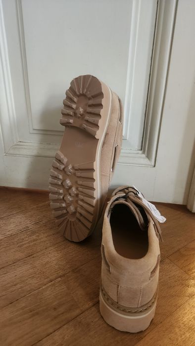Взуття,замшеві  топсайдери zara