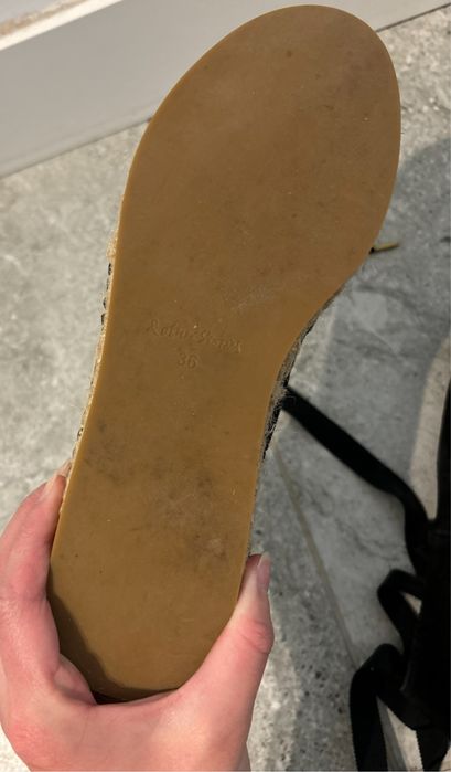 Czarne espadryle