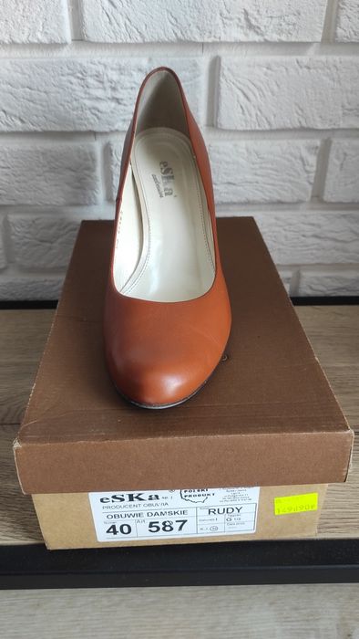 Buty na obcasie ESKA bązowe skórzane r. 40