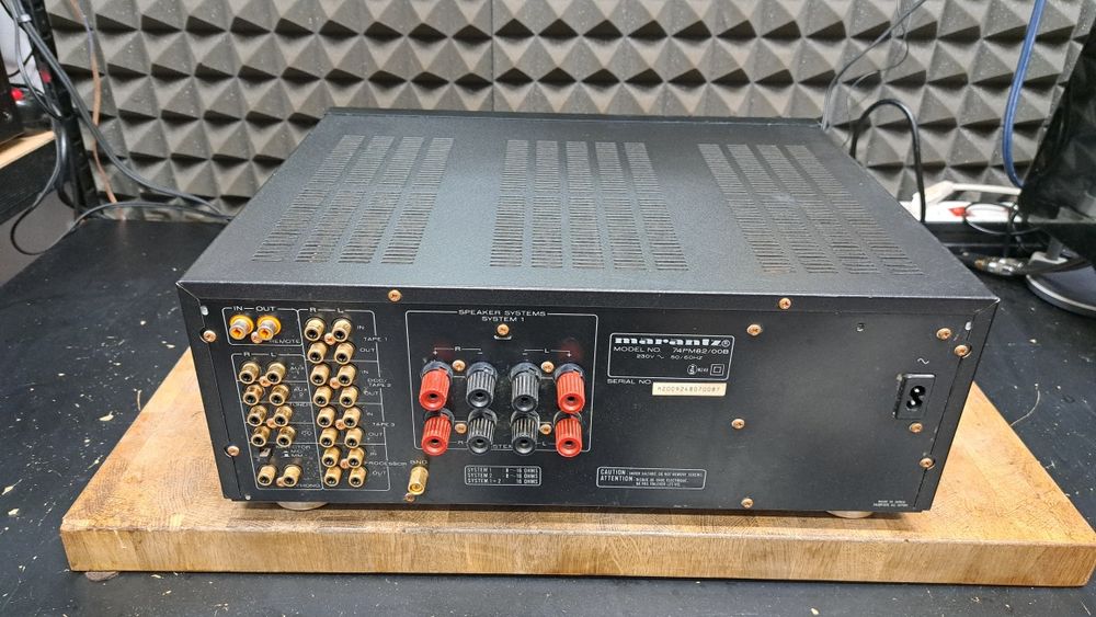 Wzmacniacz Marantz PM-82
