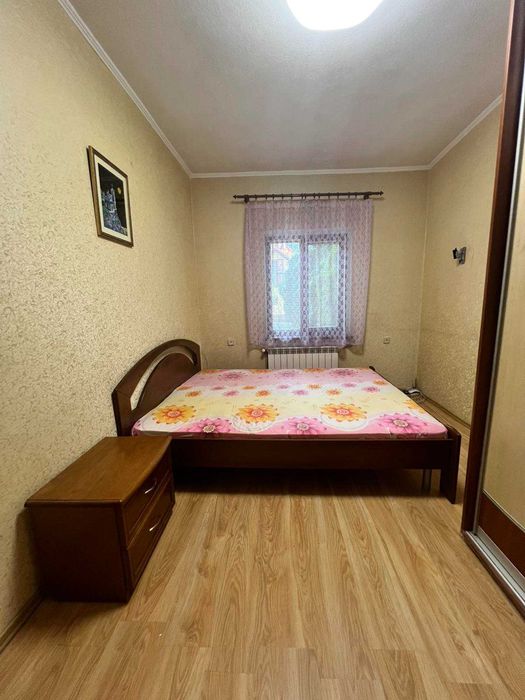 Пропозиція оренди окремостоячого особняку на вул. Зеленій