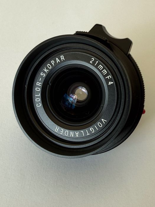 Lente Voigtlander Color Skopar 21mm F4 P V M Leica M Mount