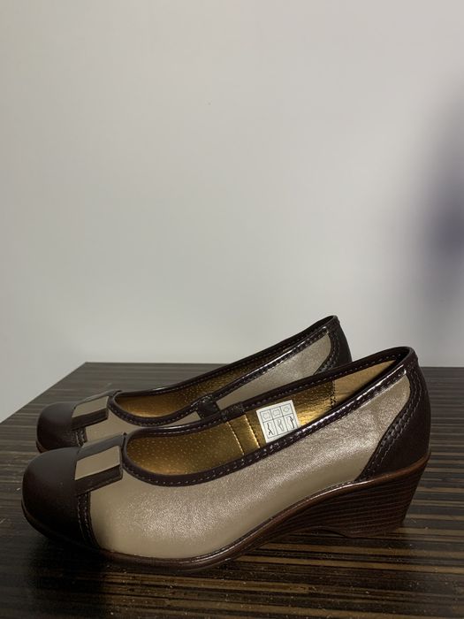 buty janmark brazowe nowe na malym obcasie rozmiar 36