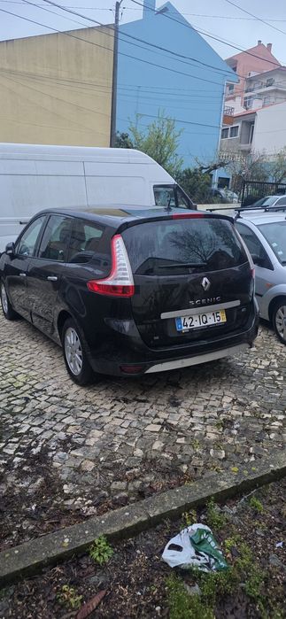 Renault Scénic 1.9 dCi 2010 – Económico, Familiar e Fiável