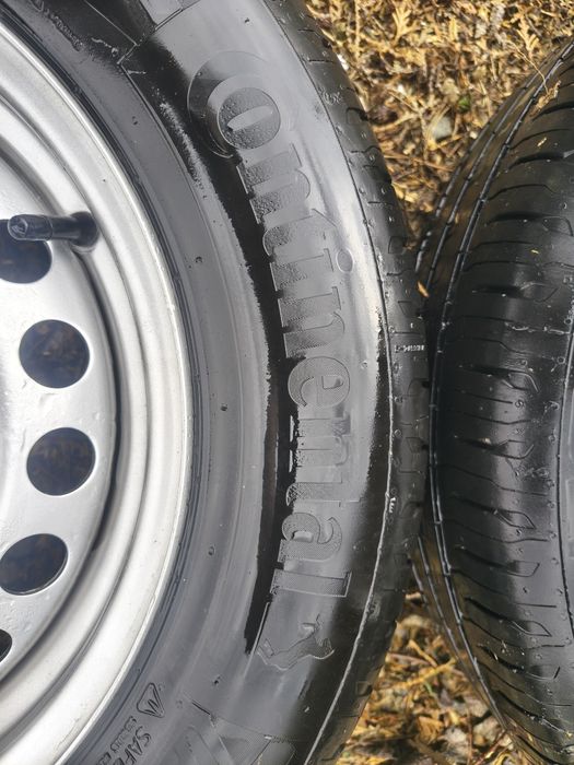 Felgi z oponami  do Mercedesa 4 szt