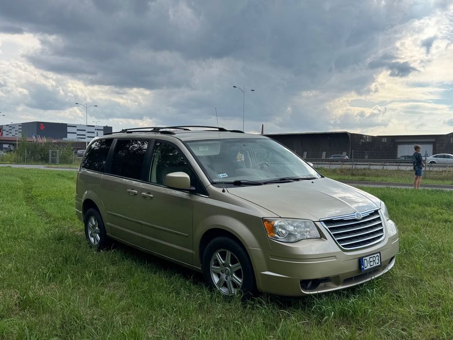 Chrysler Town & Country Piękny zadbany, kupowany i szykowany pod siebie