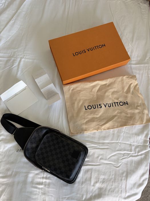 Louis Vuitton Sling Original