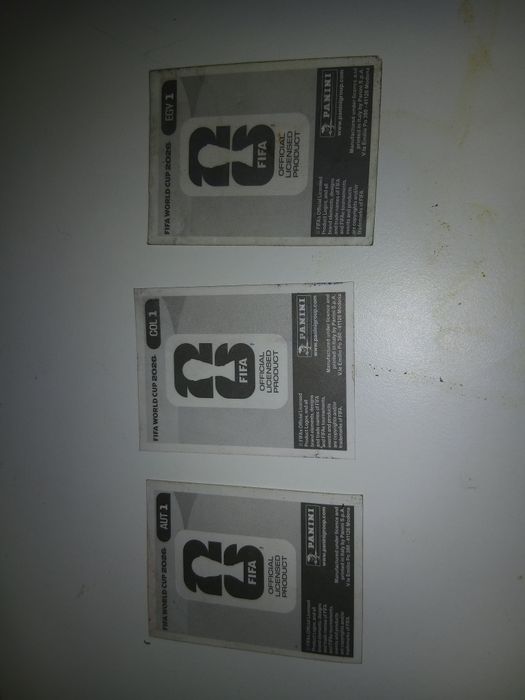 3 cromos do mundial brilhantes!