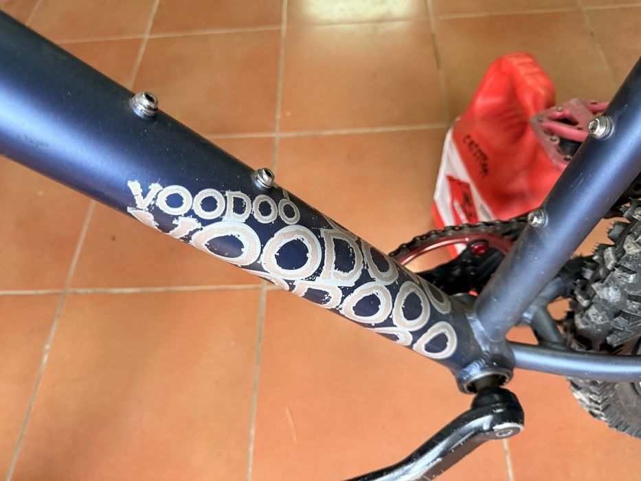 Bike - VooDoo Bantu (hardtail / suspensão dianteira)